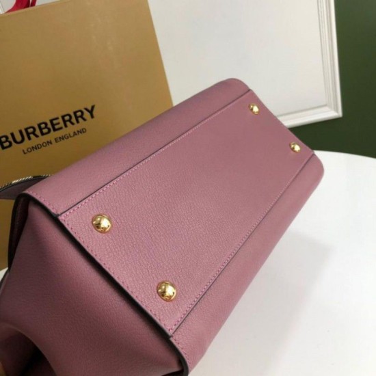Replica Burberry Buckle Borse 0221 Rose Outlet Burberry Buckle Borse 0221 Rose imitazioni perfette