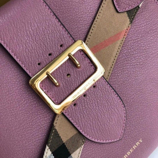 Replica Burberry Buckle Borse 0221 Rose Outlet Burberry Buckle Borse 0221 Rose imitazioni perfette