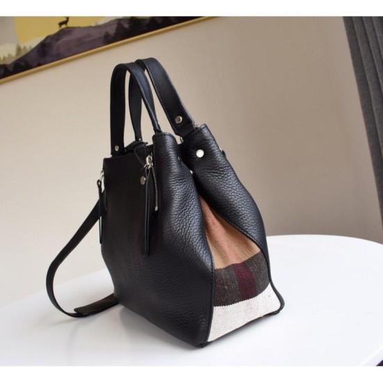 Replica Borsa a mano Burberry Nera Outlet Borsa a mano Burberry Nera imitazioni perfette