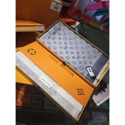 Scialle Monogram Denim M71382