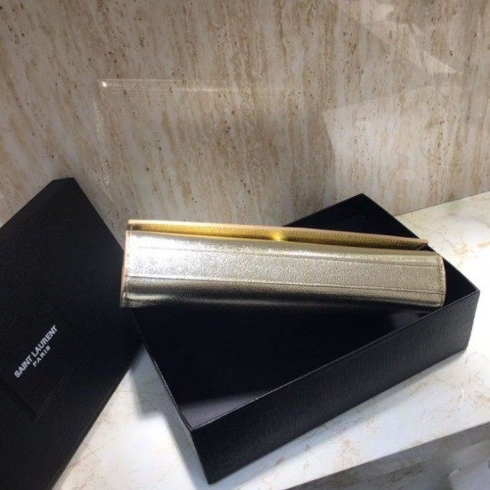 Replica YSL Saint Laurent Classic Clutch Gold Outlet YSL Saint Laurent Classic Clutch Gold imitazioni perfette