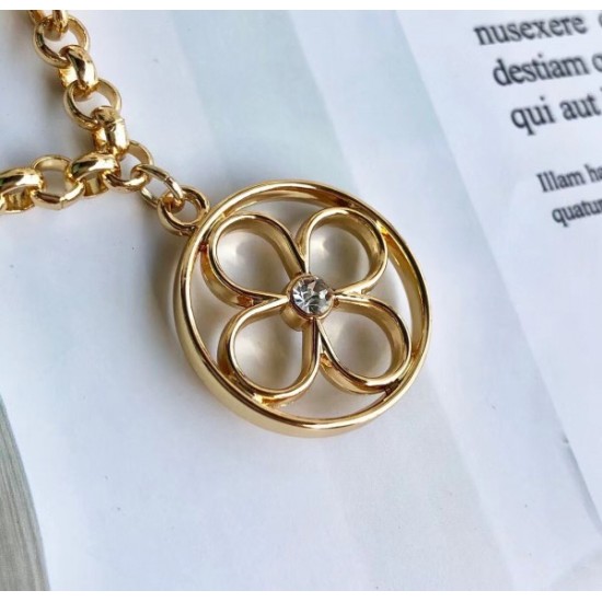 Flower Finesse Chain Borse Charm M68998 Dupe Perfetta Cloni Firmate Flower Finesse Chain Borse Charm M68998 imitazioni