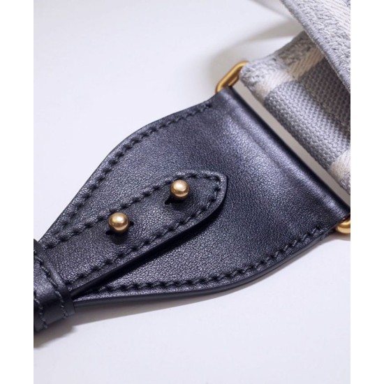Dupe Alta gamma replica Cinturino ricamato Christian Dior 'Christian Dior' grigio imitazioni perfette Replica Alta gamma Cinturino ricamato Christian Dior 'Christian Dior' grigio Griffate