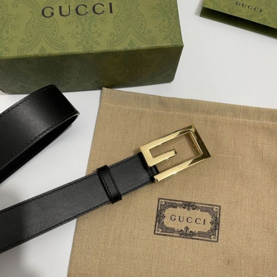 Gucci Cintura reversibile con fibbia G Square 626974 Black Gold Gucci Cintura reversibile con fibbia G Square 626974 Black Gold