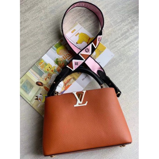 Louis Vuitton Capucines BB In Pelle Marrone M59266 Louis Vuitton Capucines BB In Pelle Marrone M59266