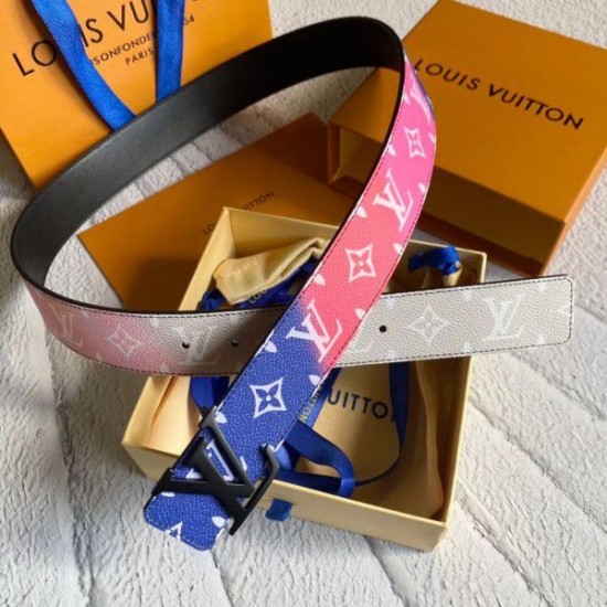 Pari Louis Vuitton LV Shape 40MM Cintura reversibile Monogram MP313V Pari Louis Vuitton LV Shape 40MM Cintura reversibile Monogram MP313V