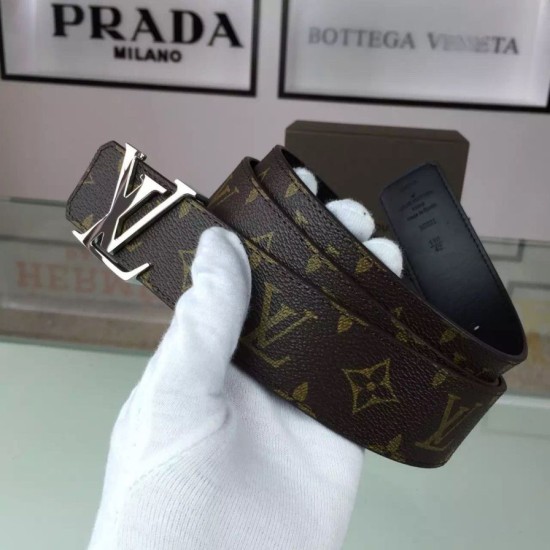 Replica Borsa Di Initiales reversibile Monogram Cintura M9821S Imitazioni Replica Perfette BorsaDi Initiales reversibile Monogram Cintura M9821S