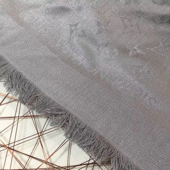 Replica Monogram grigio brillare Scialle M75120 Monogram grigio brillare Scialle M75120 imitazioni perfette