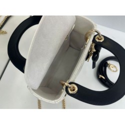 Borse Dior Mini Lady Dior agnello cannage Arco beige/nero Borse Dior Mini Lady Dior agnello cannage Arco beige/nero