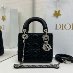Replica Borsa Dior Mini Lady Dior Arco con ciondoli D.I.O.R  neri hardware argento
