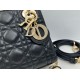 Replica Borsa Dior Mini Lady Dior Arco con ciondoli D.I.O.R neri hardware dorato Imitazioni Replica Borsa Dior Mini Lady Dior Arco con ciondoli D.I.O.R neri hardware dorato