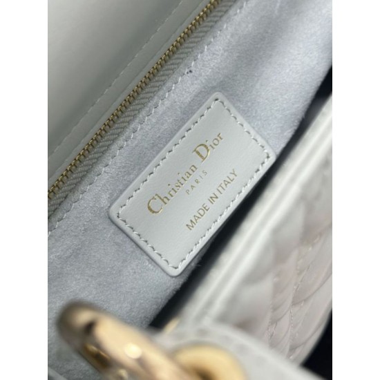 Replica Borsa Dior piccola Lady Dior My ABCDior con ciondolo D.I.O.R agnello cannage blu