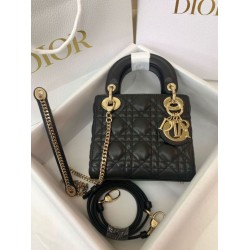 Mini Lady Dior con cuciture cannage nero