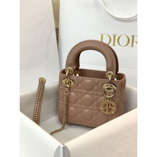 Replica Borsa Mini Lady Dior con cuciture cannage rosa Imitazioni Replica Borsa Mini Lady Dior con cuciture cannage rosa