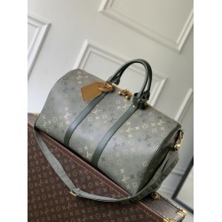 Borsa da viaggio Louis Vuitton Keepall Bandoulière 50 M26959 verde