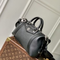 Replica Borsa a mano Louis Vuitton Louis Vuitton Biker MM M14514 nera Imitazioni Replica Borsa a mano Louis Vuitton Louis Vuitton Biker MM M14514 nera