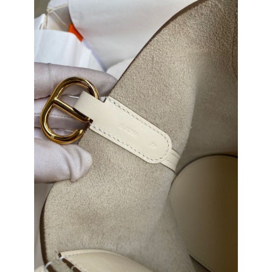 Replica Borse Imitazioni tote Hermes In The Loop 18 fatta a mano beige clemence Imitazioni Replica Borse Imitazioni tote Hermes In The Loop 18 fatta a mano beige clemence