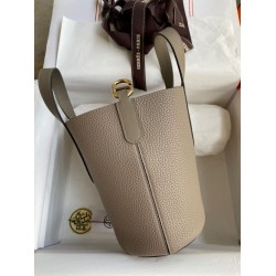 Borse tote Hermes In The Loop 18 grigia Clemence Borse tote Hermes In The Loop 18 grigia Clemence