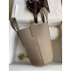 Replica borse griffate tote Hermes In The Loop 18 grigia Clemence Imitazioni Replica borse griffate tote Hermes In The Loop 18 grigia Clemence