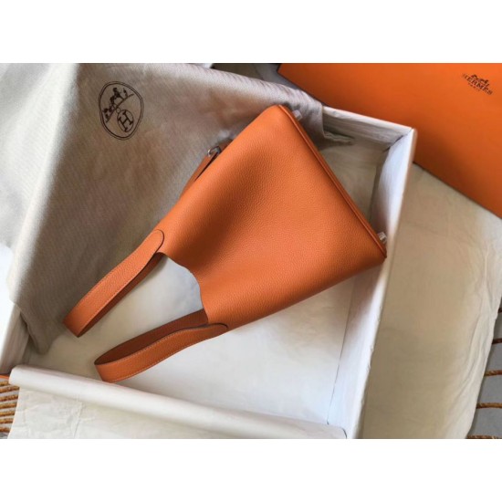 Replica Borsa Tote Hermes Picotin Lock 18/22 Arancione Clemence Imitazioni Replica Borsa Tote Hermes Picotin Lock 18/22 Arancione Clemence