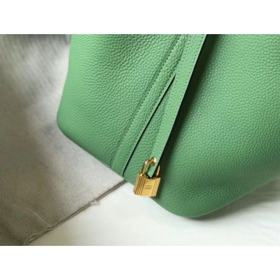 Replica Borsa Tote Hermes Picotin Lock 18/22 Verde Clemence Imitazioni Replica Borsa Tote Hermes Picotin Lock 18/22 Verde Clemence