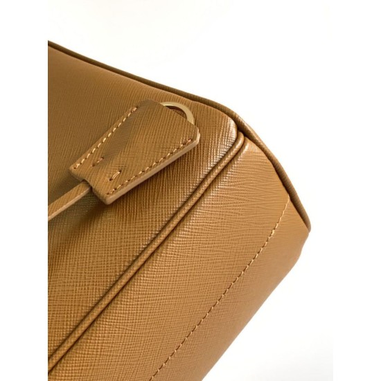 Replica Imitazione Prada Mini/Medium Galleria Bag Saffiano Marrone Riproduzione Fedele Imitazione Prada Mini/Medium Galleria Bag Saffiano Marrone imitazioni