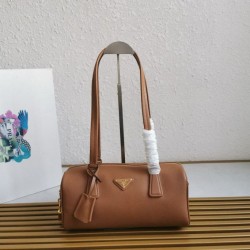 Replica Borsa media Prada con lucchetto caramello Riproduzione Fedele Borsa media Prada con lucchetto caramello imitazioni