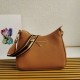 Replica Borsa a tracolla Prada Granata Marrone Riproduzione Fedele Borsa a tracolla Prada Granata Marrone imitazioni
