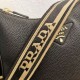 Replica Borsa a tracolla Prada Granata Nera Riproduzione Fedele Borsa a tracolla Prada Granata Nera imitazioni