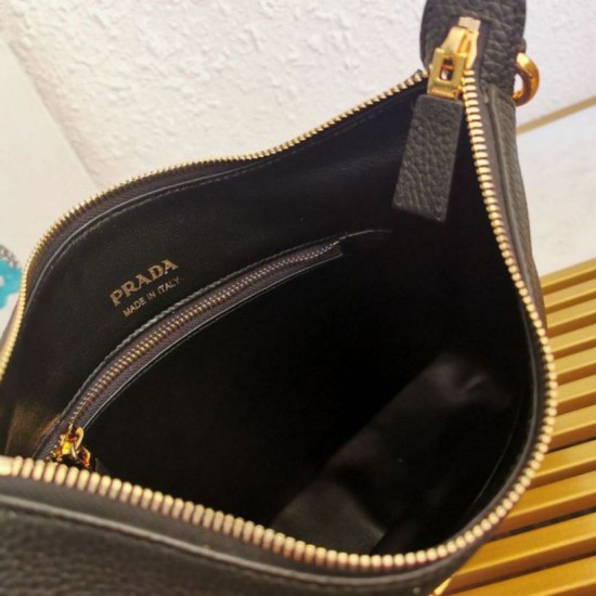 Replica Borsa a tracolla Prada Granata Nera Riproduzione Fedele Borsa a tracolla Prada Granata Nera imitazioni