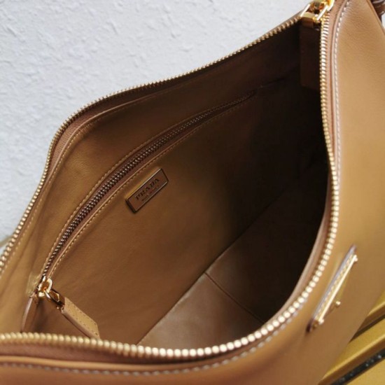 Riproduzione Fedele Imitazione Prada Aimee Large Shoulder Bag Marrone imitazioni