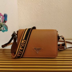 Borsa a tracolla piccola Prada Flap Granata Marrone Borsa a tracolla piccola Prada Flap Granata Marrone
