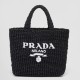 Riproduzione Fedele Borse Replica tote piccola Prada all'uncinetto in filato effetto rafia nero imitazioni
