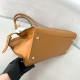 Replica Imitazione Prada Large Tote Bag con Fibbie Marrone Riproduzione Fedele Imitazione Prada Large Tote Bag con Fibbie Marrone imitazioni