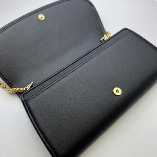 Replica Portafoglio con catena continentale Gucci Blondie 725215 nero Riproduzione Fedele Portafoglio con catena continentale Gucci Blondie 725215 nero imitazioni