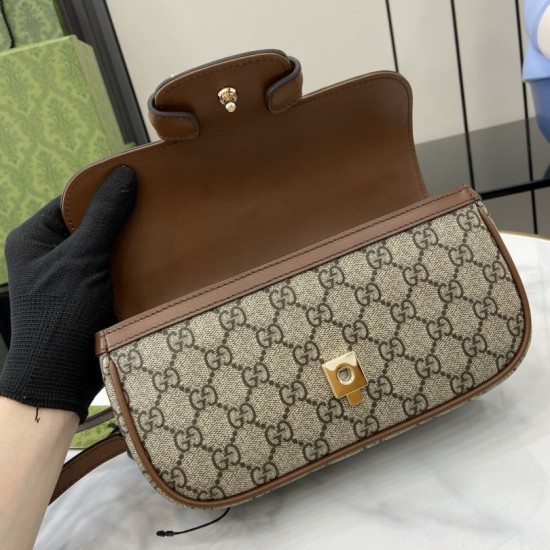 Replica Gucci 815206 Horsebit 1955 Soft piccola borsa con manico superiore Marrone Riproduzione Fedele Gucci 815206 Horsebit 1955 Soft piccola borsa con manico superiore Marrone imitazioni