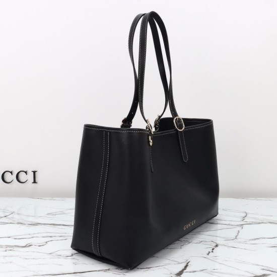 Replica Borse tote media Gucci GG Emblem 815213 nero Riproduzione Fedele Borse Replica tote media Gucci GG Emblem 815213 nero imitazioni