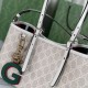Replica Borsa tote piccola Gucci GG Emblem 815214 Beige Riproduzione Fedele Borsa tote piccola Gucci GG Emblem 815214 Beige imitazioni