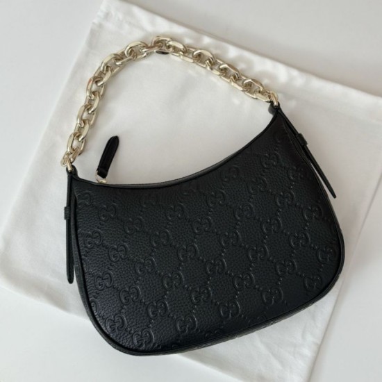 Replica Imitazione Gucci 815409 GG Emblem borsa a tracolla piccola mezzaluna Nero Riproduzione Fedele Imitazione Gucci 815409 GG Emblem borsa a tracolla piccola mezzaluna Nero imitazioni