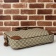Replica Gucci 821149 Borsa a tracolla media GG Emblem Marrone Riproduzione Fedele Gucci 821149 Borsa a tracolla media GG Emblem Marrone imitazioni