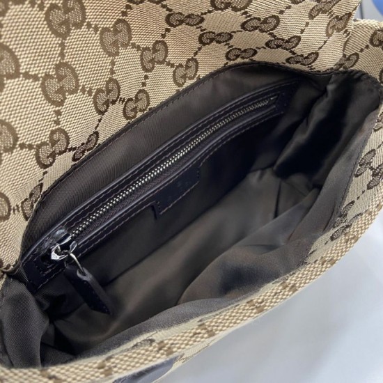 Replica Gucci Borsa a tracolla piccola GG uomo con Web 821617 Marrone Riproduzione Fedele Gucci Borsa a tracolla piccola GG uomo con Web 821617 Marrone imitazioni