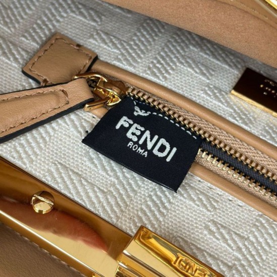 Replica Borsa Fendi Mini Iconic Peekaboo Marrone chiaro Riproduzione Fedele Borsa Fendi Mini Iconic Peekaboo Marrone chiaro imitazioni