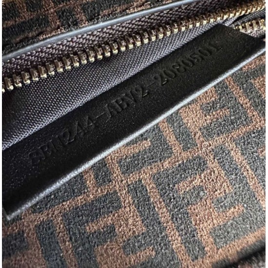 Replica Borsa Fendi Mini Iconica Peekaboo Nero Riproduzione Fedele Borsa Fendi Mini Iconica Peekaboo Nero imitazioni