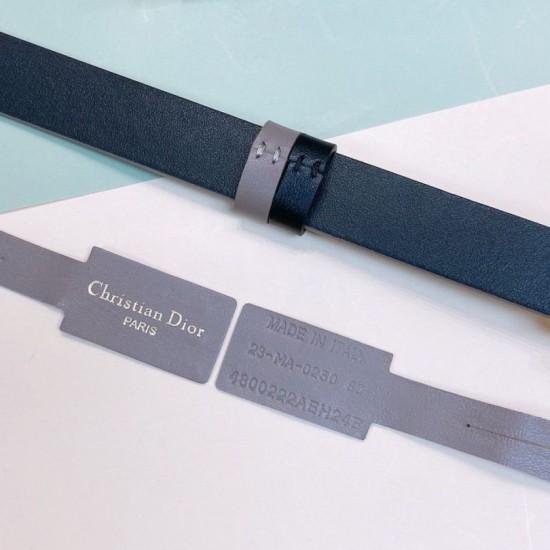 Replica Alta gamma Dior 30 Montaigne Reversible 20MM Cintura Grigio/Nero Riproduzione Fedele Alta gamma replica Dior 30 Montaigne Reversible 20MM Cintura Grigio/Nero imitazioni