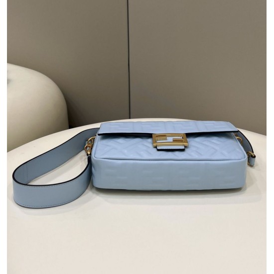 Replica Borse baguette media Fendi FF Nappa blu Riproduzione Fedele Borse Replica baguette media Fendi FF Nappa blu imitazioni