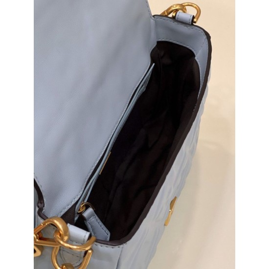 Replica Borse baguette media Fendi FF Nappa blu Riproduzione Fedele Borse Replica baguette media Fendi FF Nappa blu imitazioni