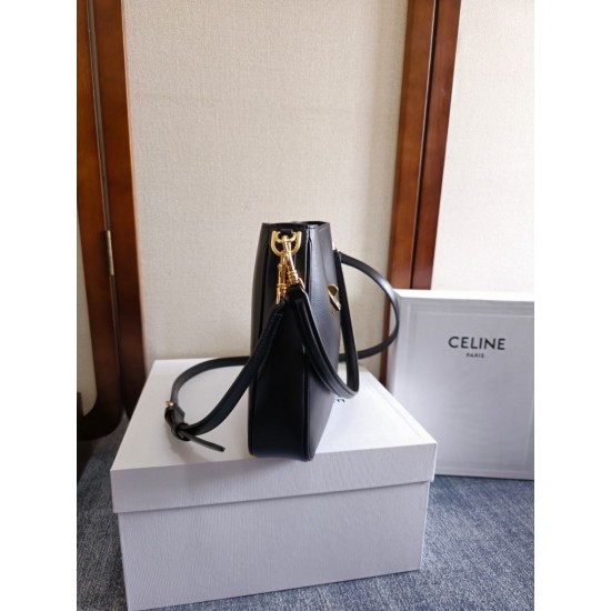 Replica Borsa morbida Celine piccola/media Camille 16 nera Riproduzione Fedele Borsa morbida Celine piccola/media Camille 16 nera imitazioni
