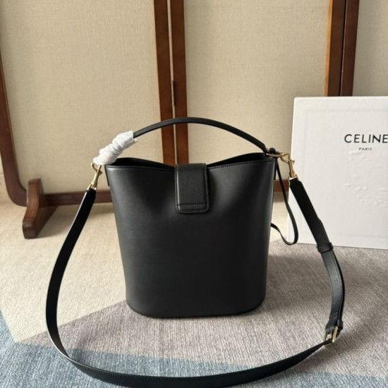 Replica Borsa a secchiello piccola/media Celine Louise Nero Pelle di vitello liscia Riproduzione Fedele replica a secchiello piccola/media Celine Louise Nero Pelle di vitello liscia imitazioni