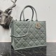 Replica Dior Book Tote Bag Media con Tracolla Macrocannage Grigio Riproduzione Fedele Dior Book Tote Bag Media con Tracolla Macrocannage Grigio imitazioni