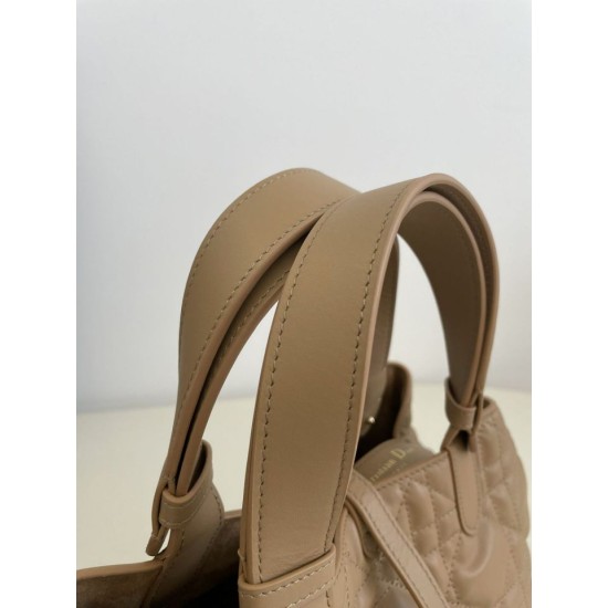 Replica Borsa Dior Toujours Dior piccola/media Macrocannage Tan Riproduzione Fedele Borsa Dior Toujours Dior piccola/media Macrocannage Tan imitazioni